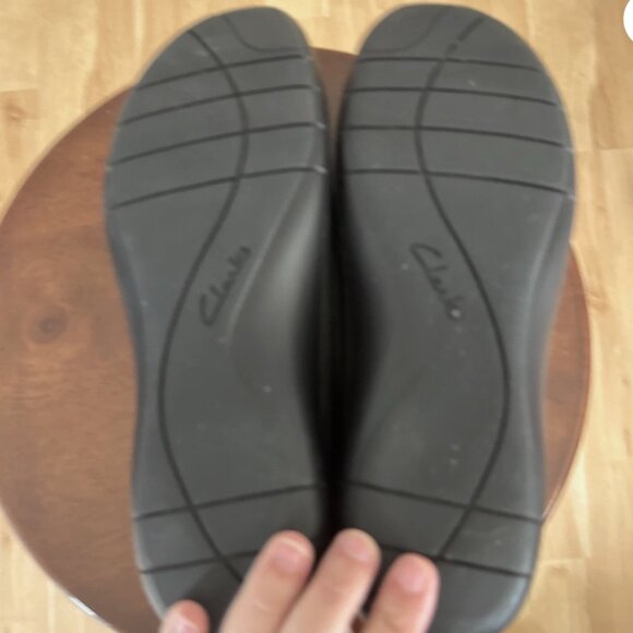 Clarks Women's Bayou Navy Loafer Size 9.5 - Picture 2 of 3